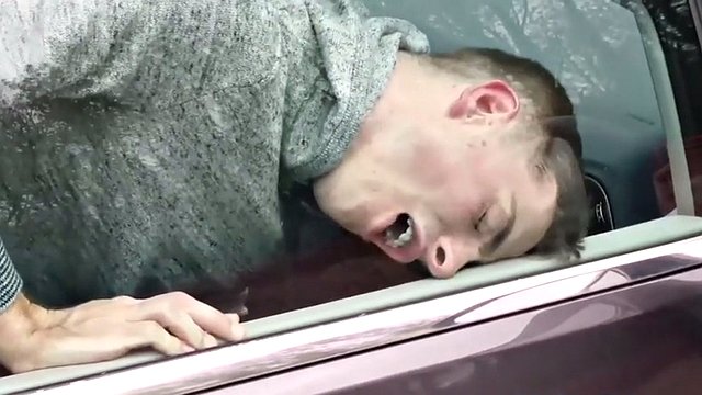 Slim bottom anal licked and barebacked by muscled DILF