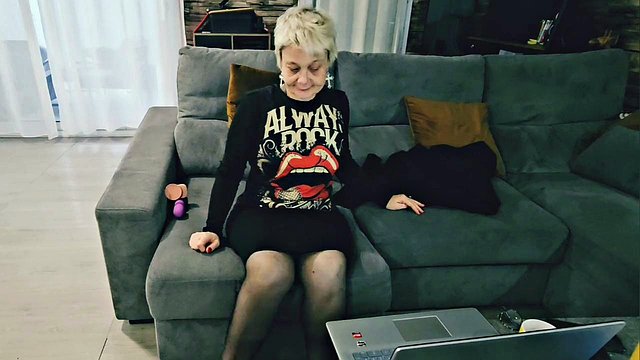 POV on my mature MILF pussy while I masturbate and use a dildo