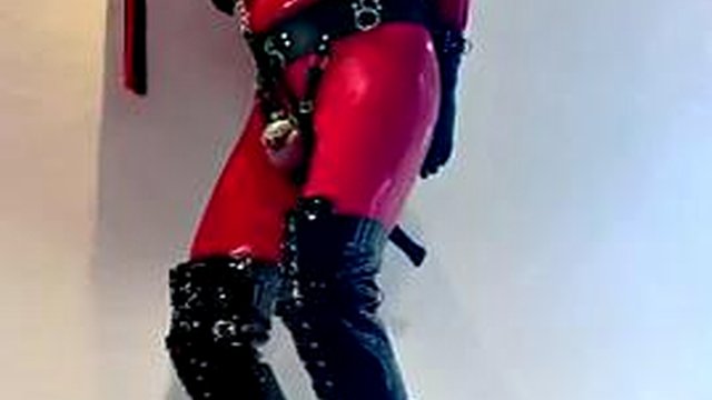 CD Doll Exhibition Tied on Turntable with Magic Wand