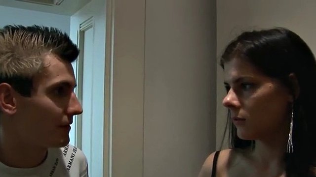 Strapon domina identificando perdedor patético