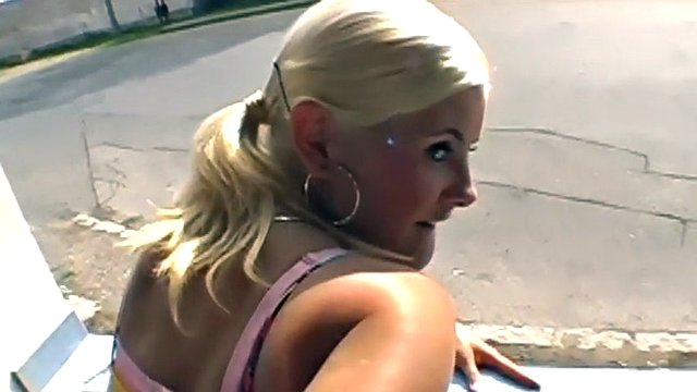 Public amateur babe fucked on the street after casting