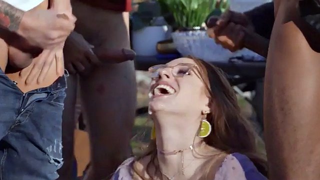 Nympho bukkake slut got IR gangbanged outdoors after BJ