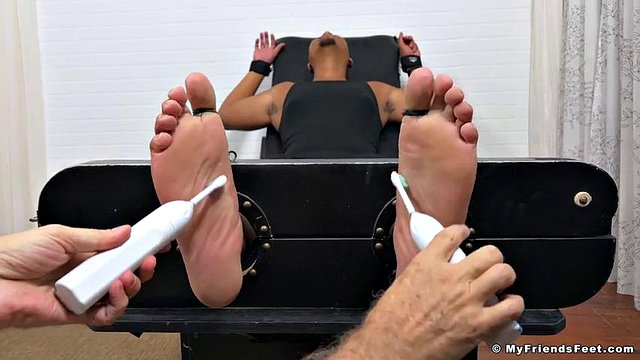 Andre le hizo cosquillas - Andre