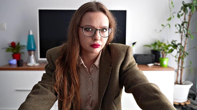 He Pounds Her to Cumshot