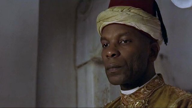 Marie Gillain Nue dans Harem Suare (1999)